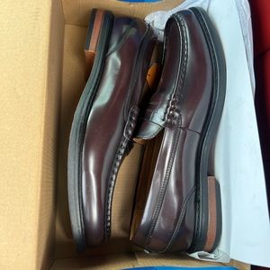 Brown mens dress shoes brand new never worn 75$ obo paid 100 with taxes